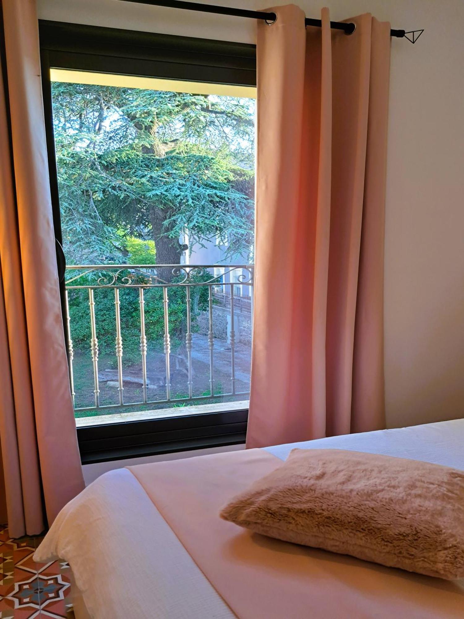 Les Gites De Monte Blanco Les Chambre D'Hotes Montblanc Екстер'єр фото